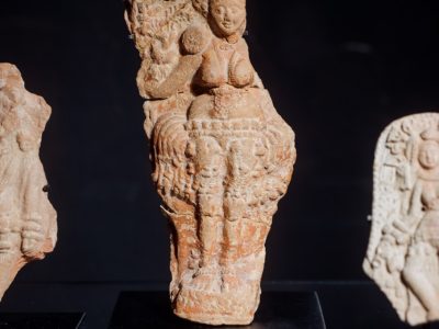 Groß (haraldvoelkl Linden Terrakotta 008) Copyright Linden-Museum Stuttgart
